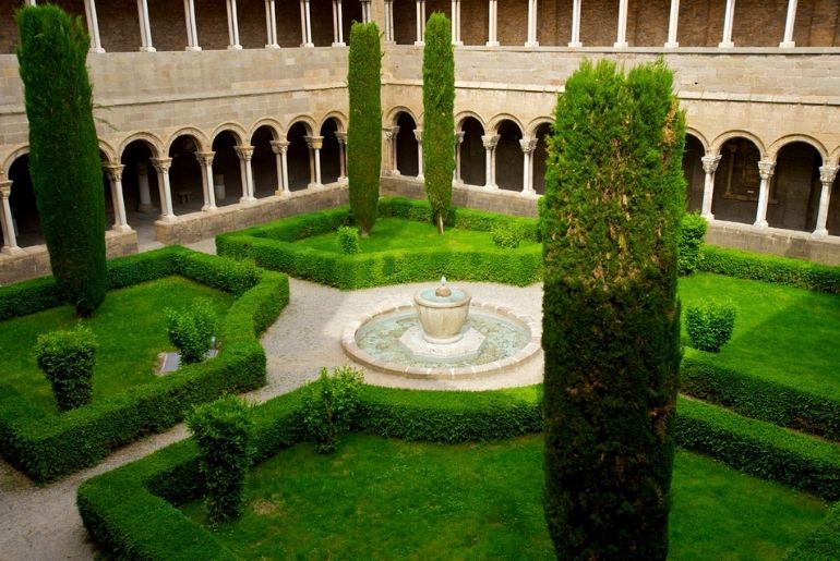 vista interior claustre Ripoll
