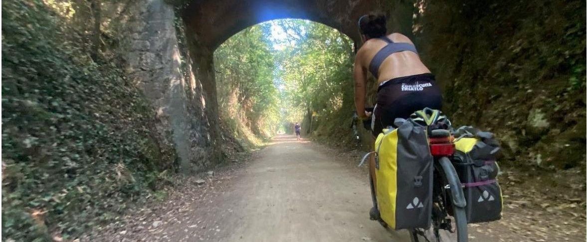 Laila Laquis, Cicloviatgera a la ruta Pirinexus