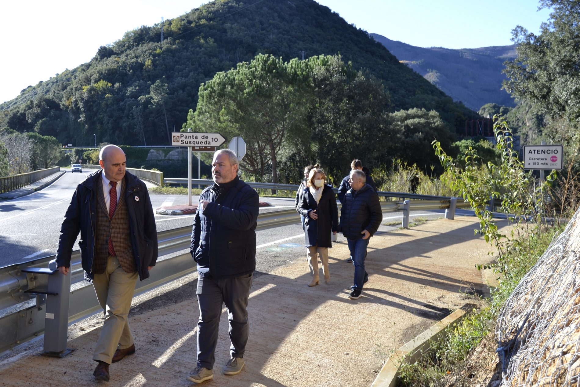 Les travaux d’aménagement de la voie verte le long de la route C-63, au Pasteral, la solution pour remédier aux dégâts provoqués par la tempête Gloria, s’achèvent