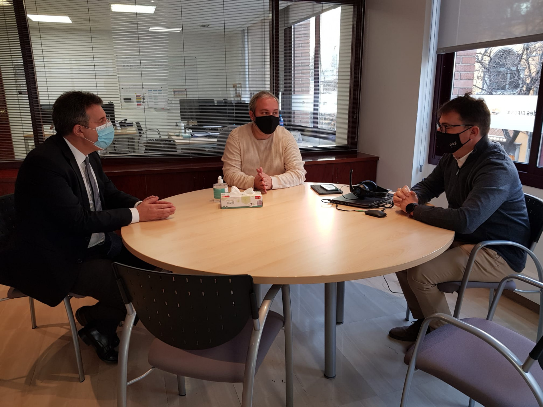 El president de la Diputació de Girona visita les dependències del Consorci de les Vies Verdes de Girona