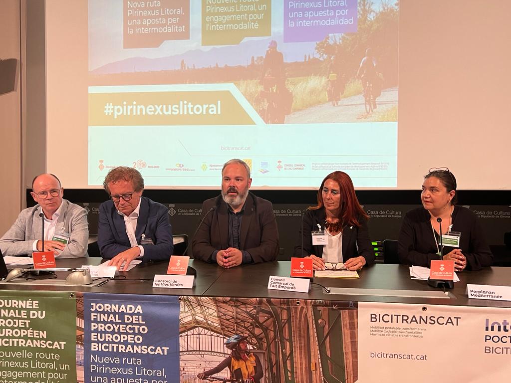 Le projet européen BiciTransCat a permis de créer de nouveaux kilomètres d’itinéraire intermodal entre Gérone et la France et d’améliorer les services aux usagers des pistes cyclables