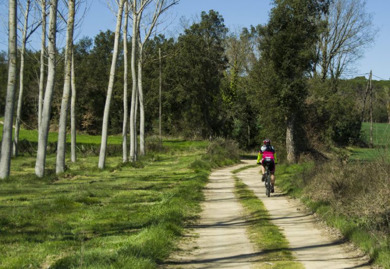 Ciclista a la Ruta Termal