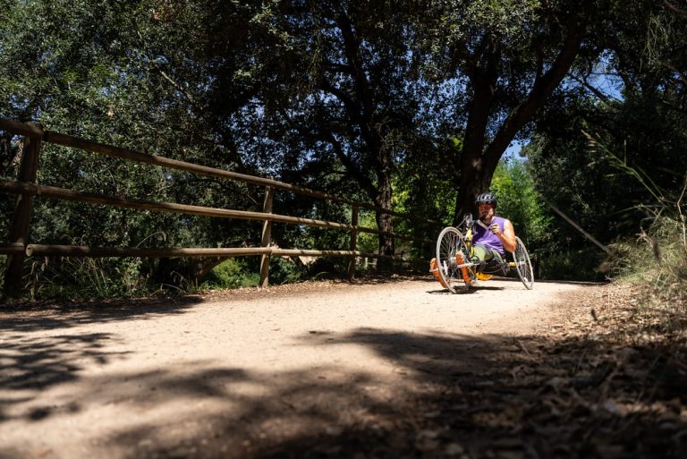 Ciclistas por la Ruta del Tren Petit